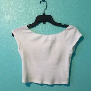 Off the shoulder tee